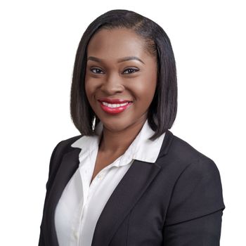 Portrait of Alexdia Henfield, Real Estate Agent